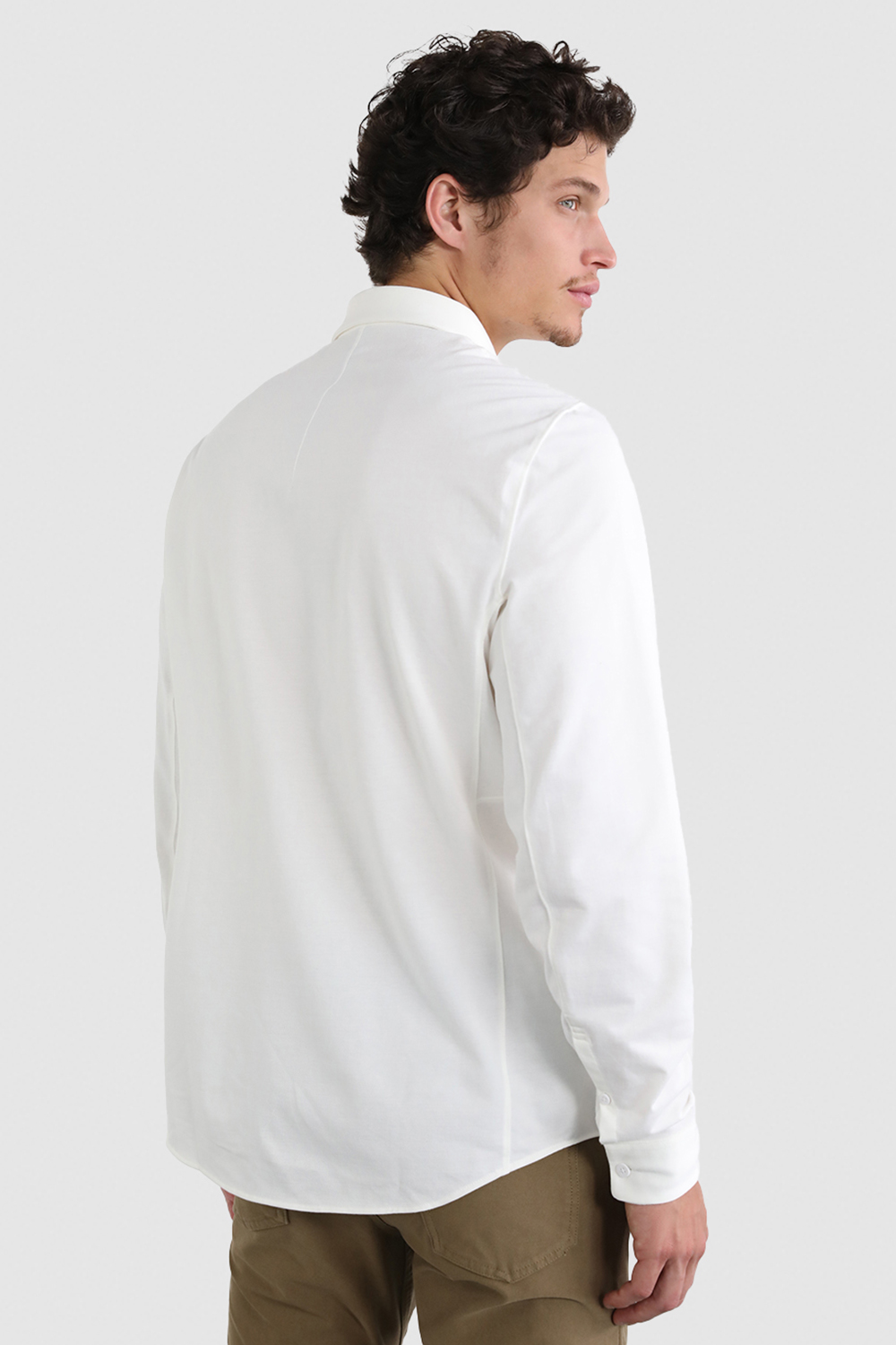 תמונת דוגמן אחורית של Commission Long-Sleeve Shirt