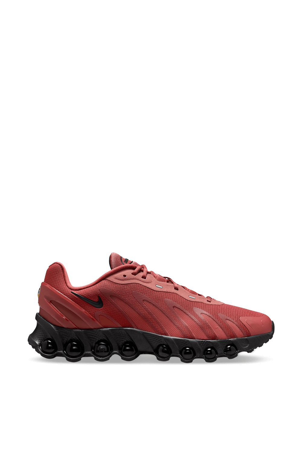 תמונה קידמית של נעלי סניקרס אייר מקס די-אן 8