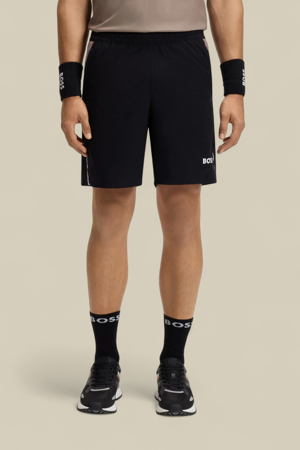 תמונת דוגמן קידמית של מכנסי טניס קצרים