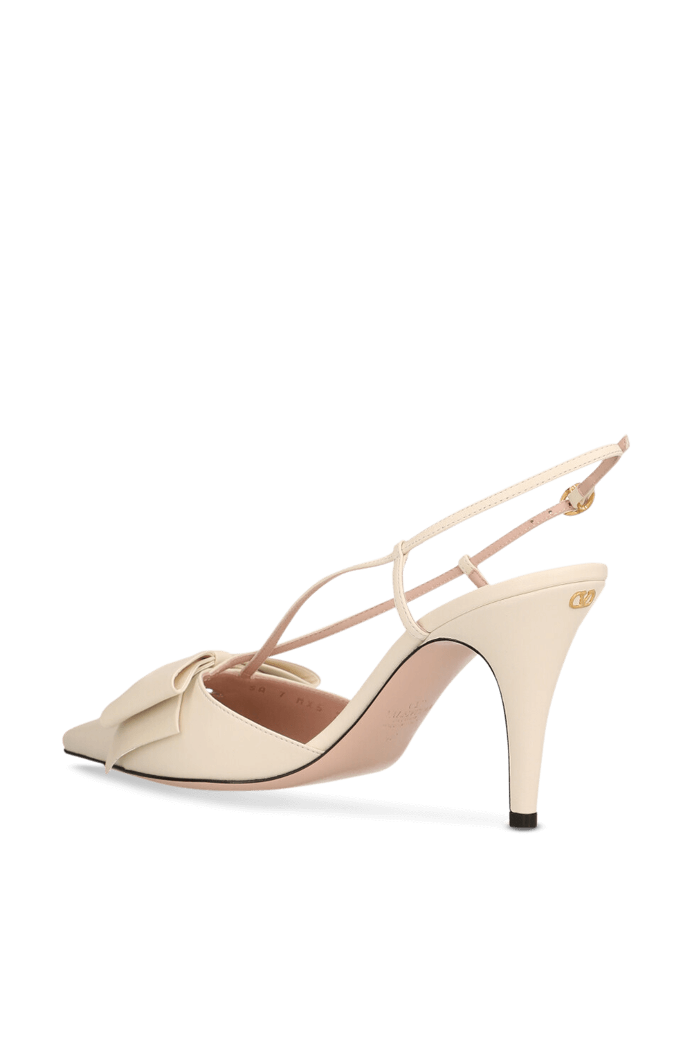 תמונה אחורית של נעלי עקב סלינג בק