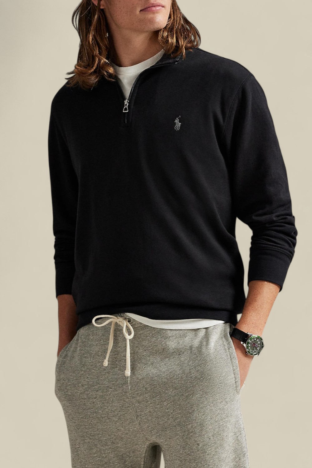 תמונת דוגמן קידמית של סווטשירט