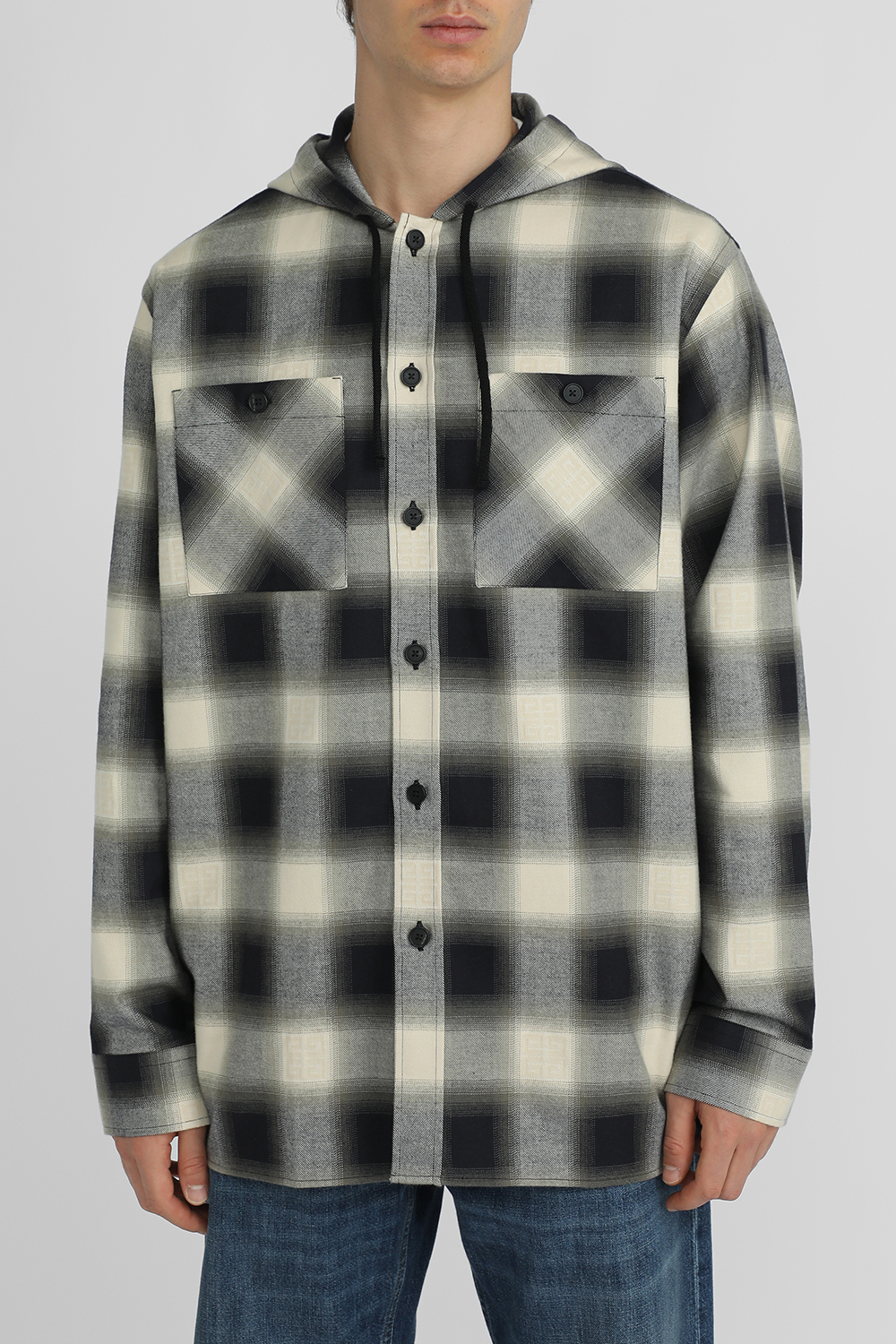 תמונת דוגמן קידמית של חולצה מכופתרת פלנל