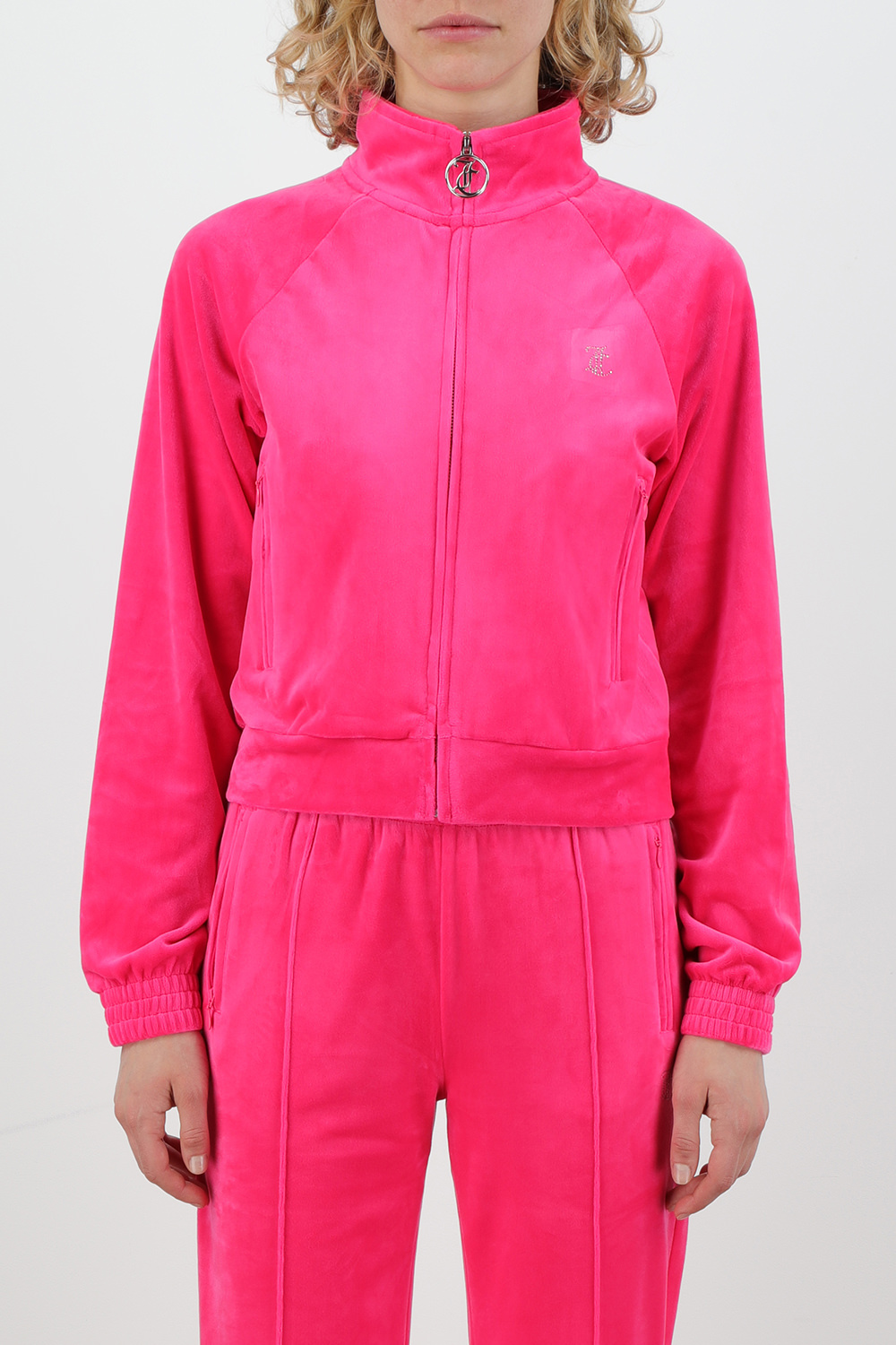 תמונת דוגמן קידמית של סווטשירט קטיפה