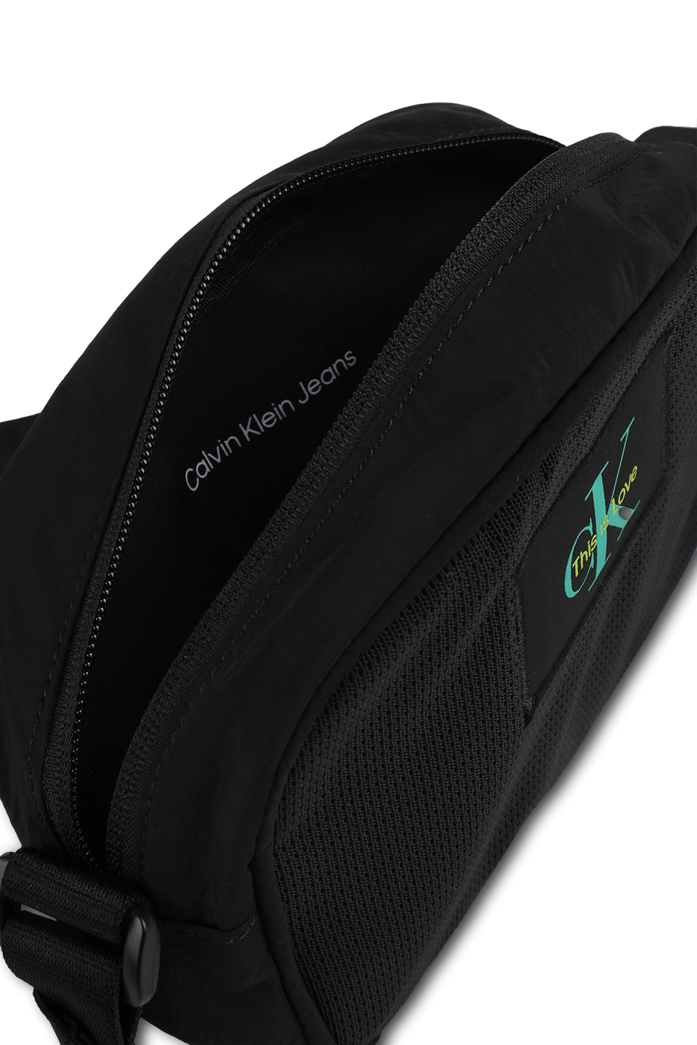 תמונת פנים של תיק קאמרה - גאווה