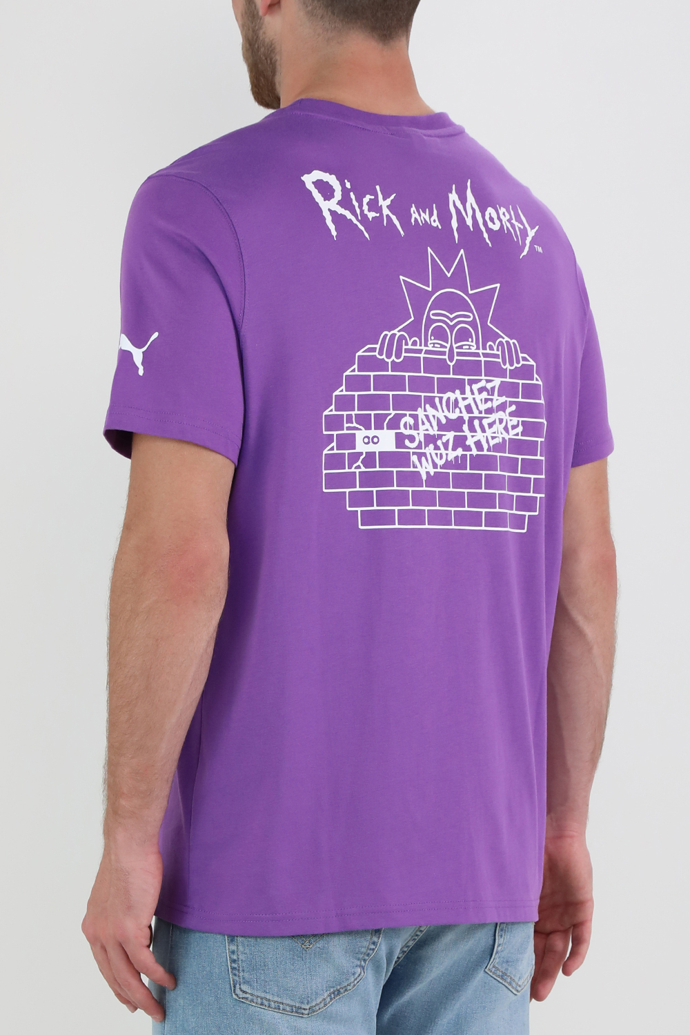 תמונת דוגמן אחורית של פומה X ריק אנד מורטי חולצת טי