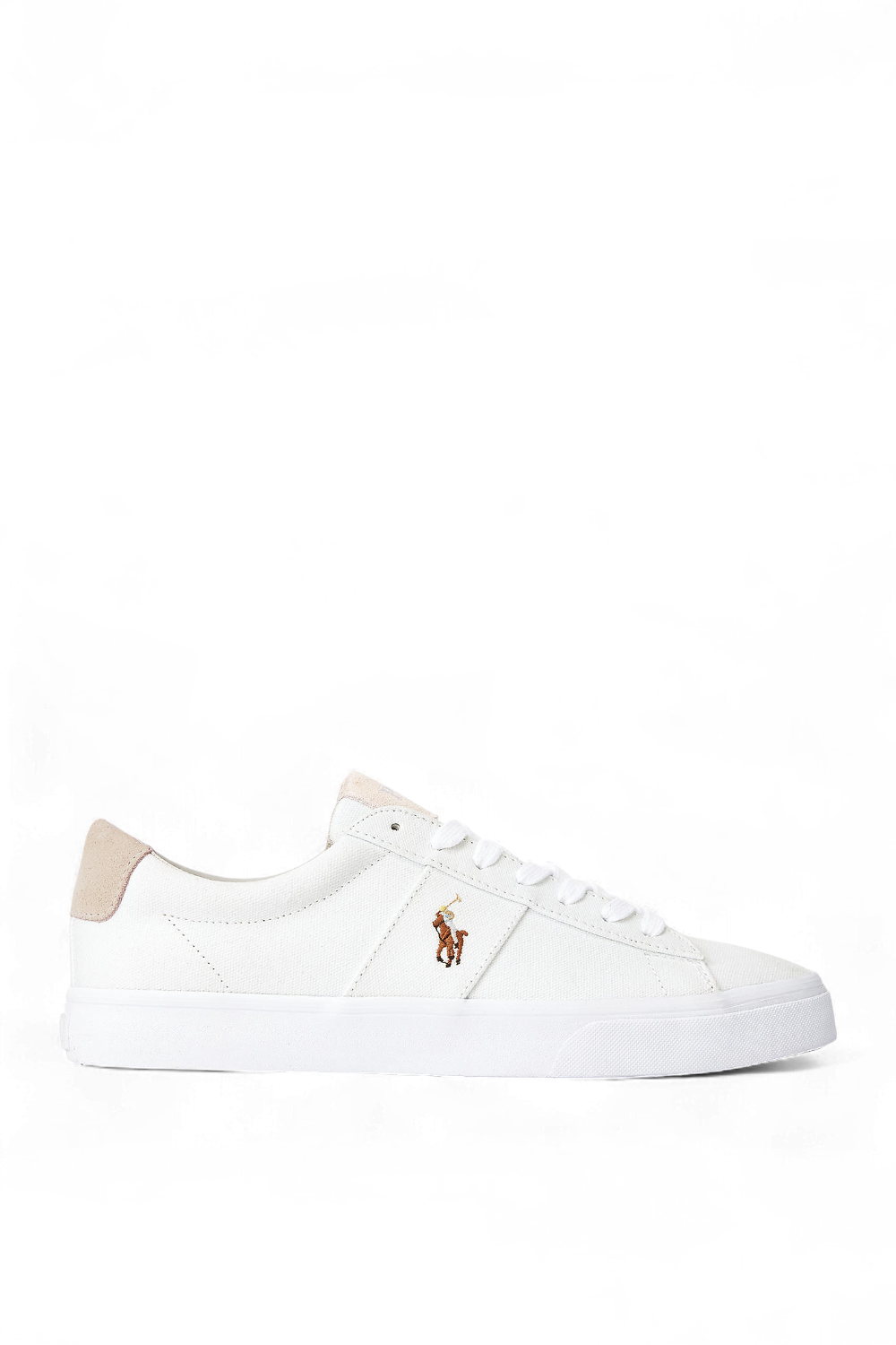 תמונה קידמית של נעלי סניקרס