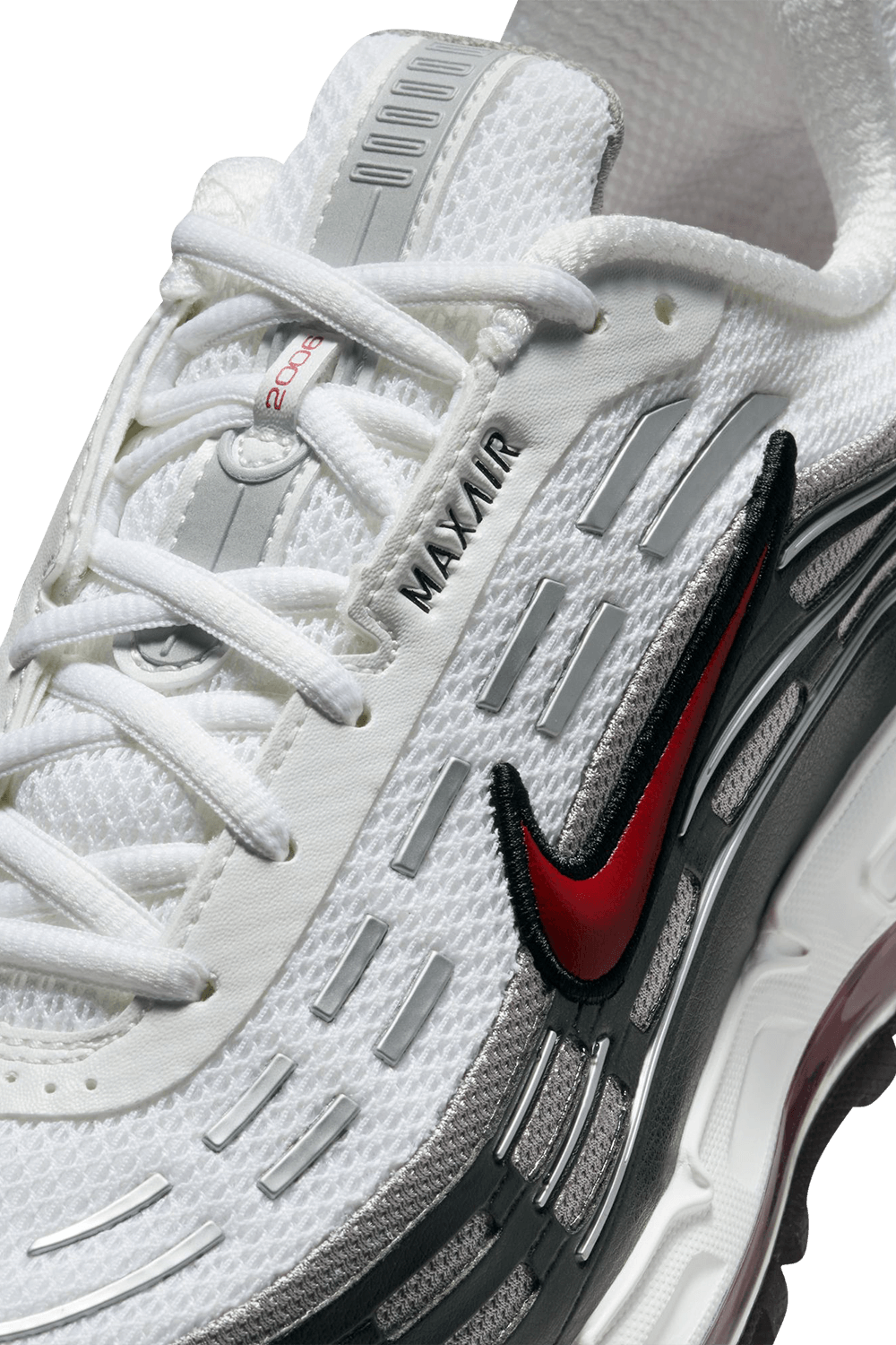 תמונת פנים של נעלי סניקרס אייר מקס טי. אל 2.5
