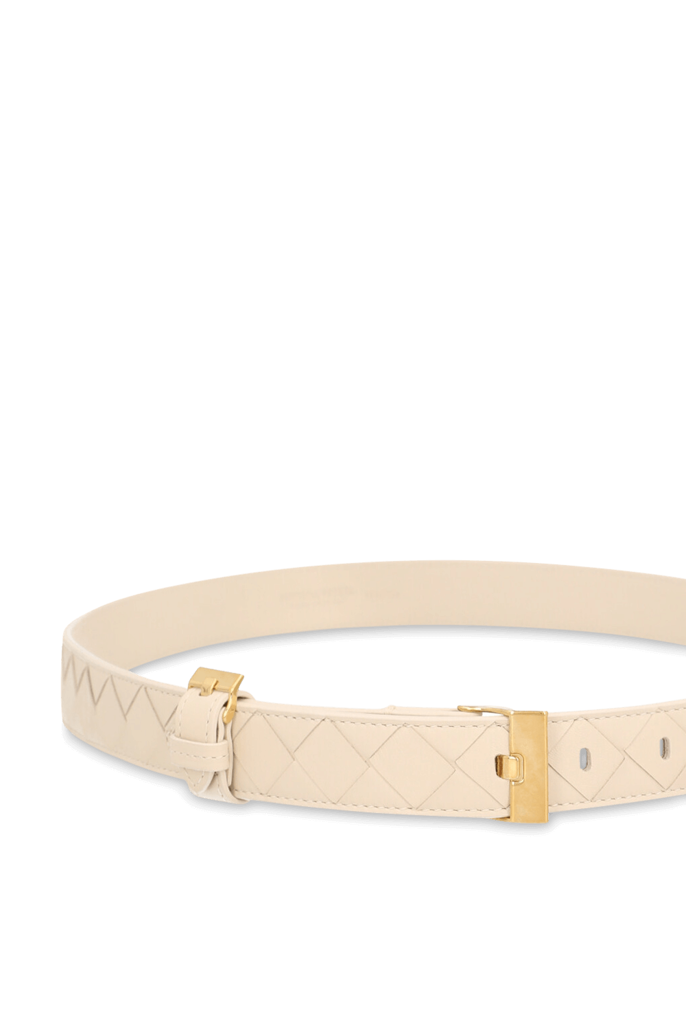 תמונת פנים של חגורת עור קלוע