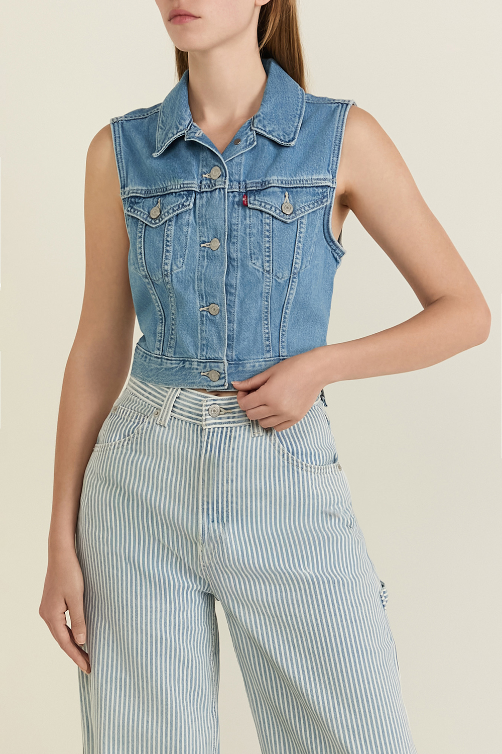 תמונת דוגמן קידמית של וסט ג'ינס סלים פיט