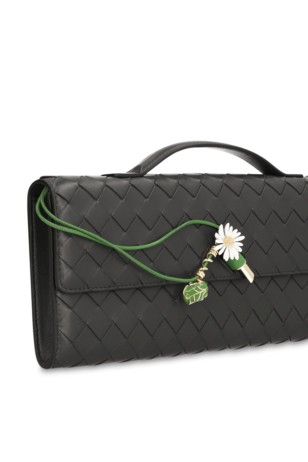 תמונת תקריב של תיק אנדיאמו קלאץ' דייזי