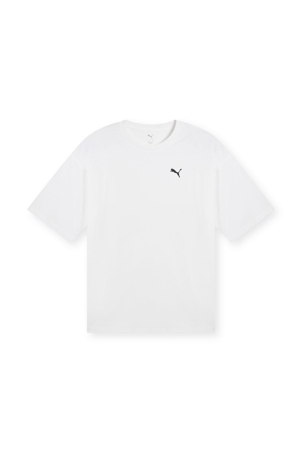 תמונה קידמית של חולצת טי אוברסייז