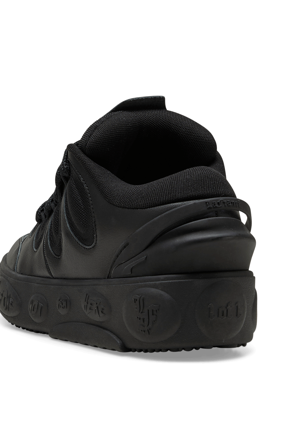 תמונת תקריב של פומה X מלו נעלי סניקרס לה פראנס