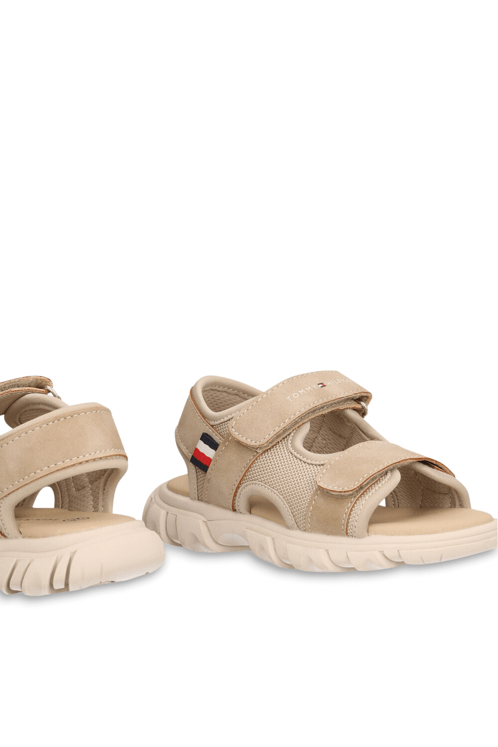 תמונת תקריב של סנדלי סלינג בק - מידות 24-34