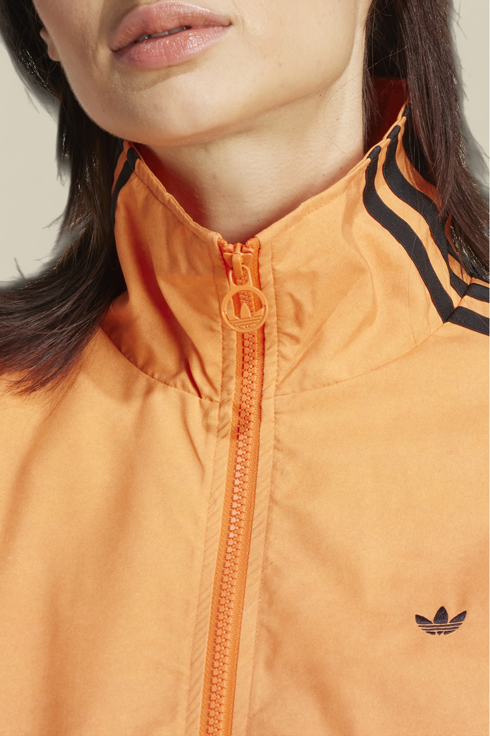 תמונת תקריב דוגמן של ז'קט אוברסייז