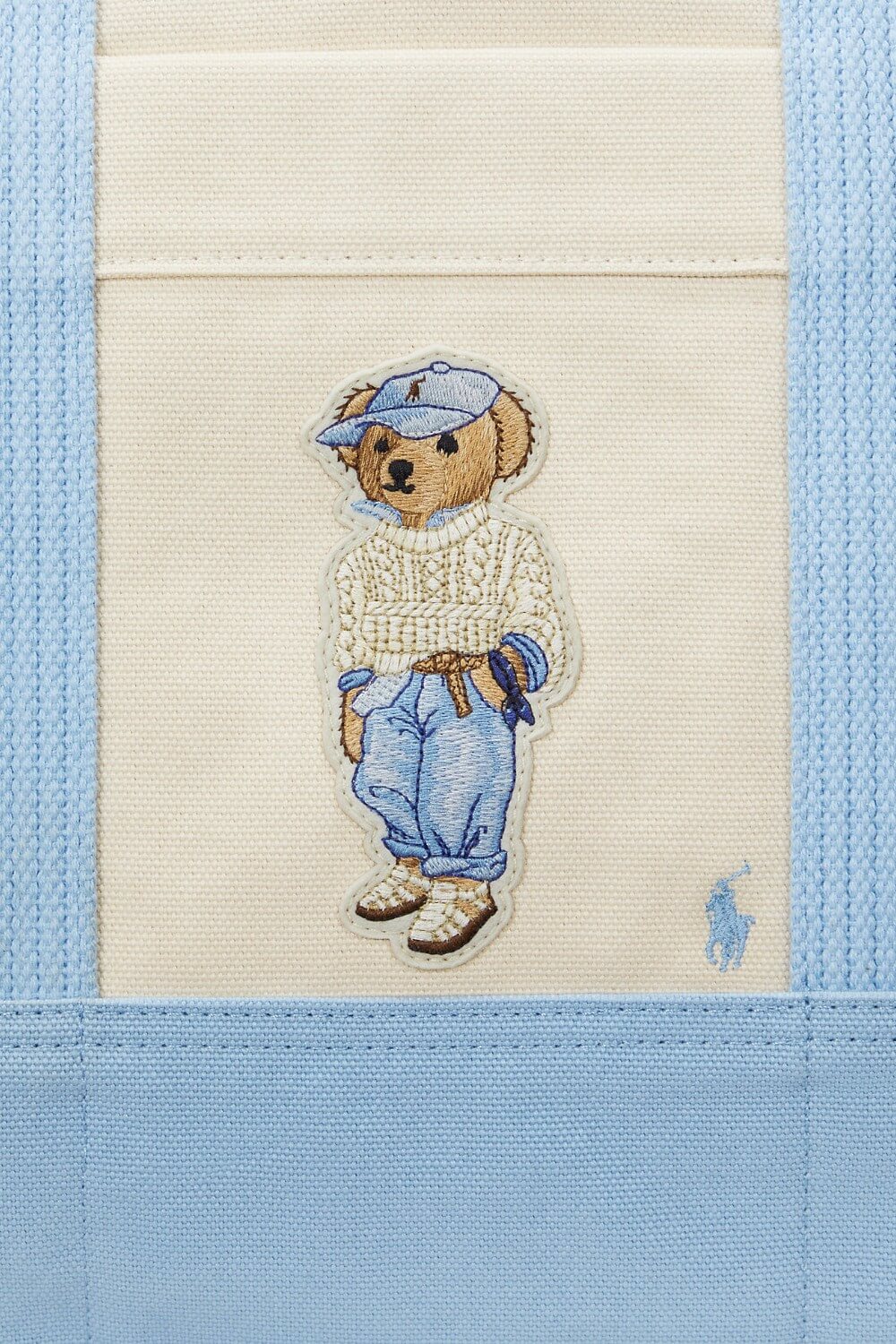 תמונת פנים של תיק נשיאה טוט מדיום