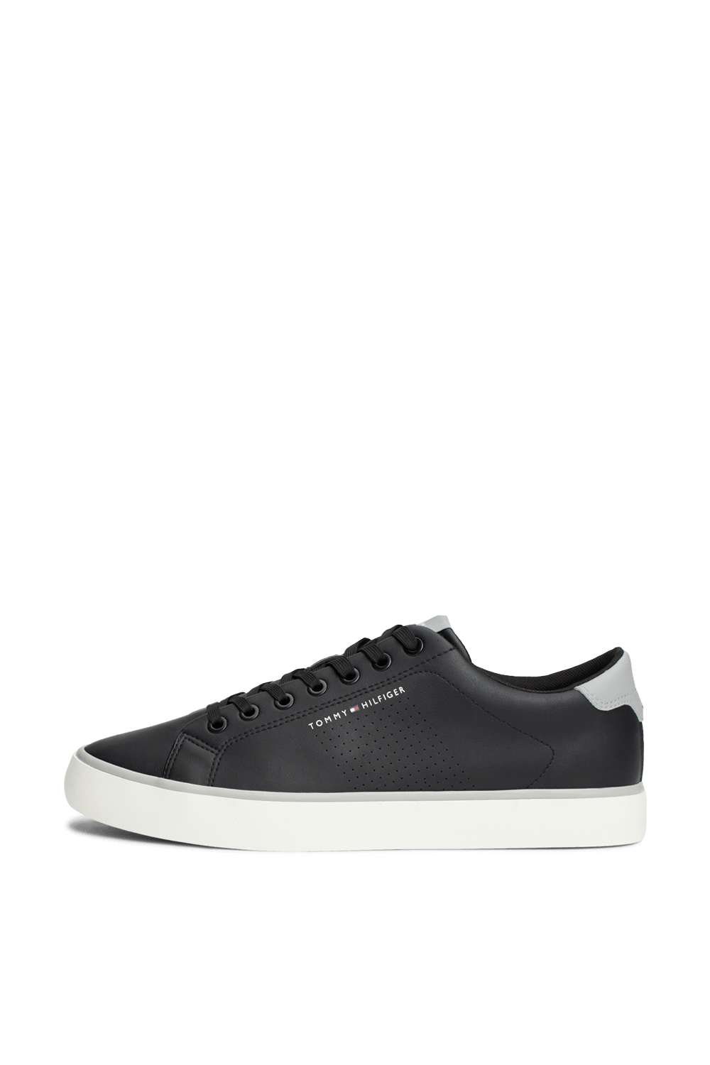 תמונה אחורית של נעלי סניקרס