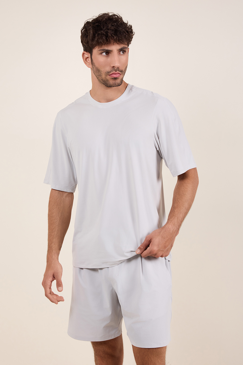 תמונת דוגמן קידמית של Brushed Yoga Crewneck T-Shirt