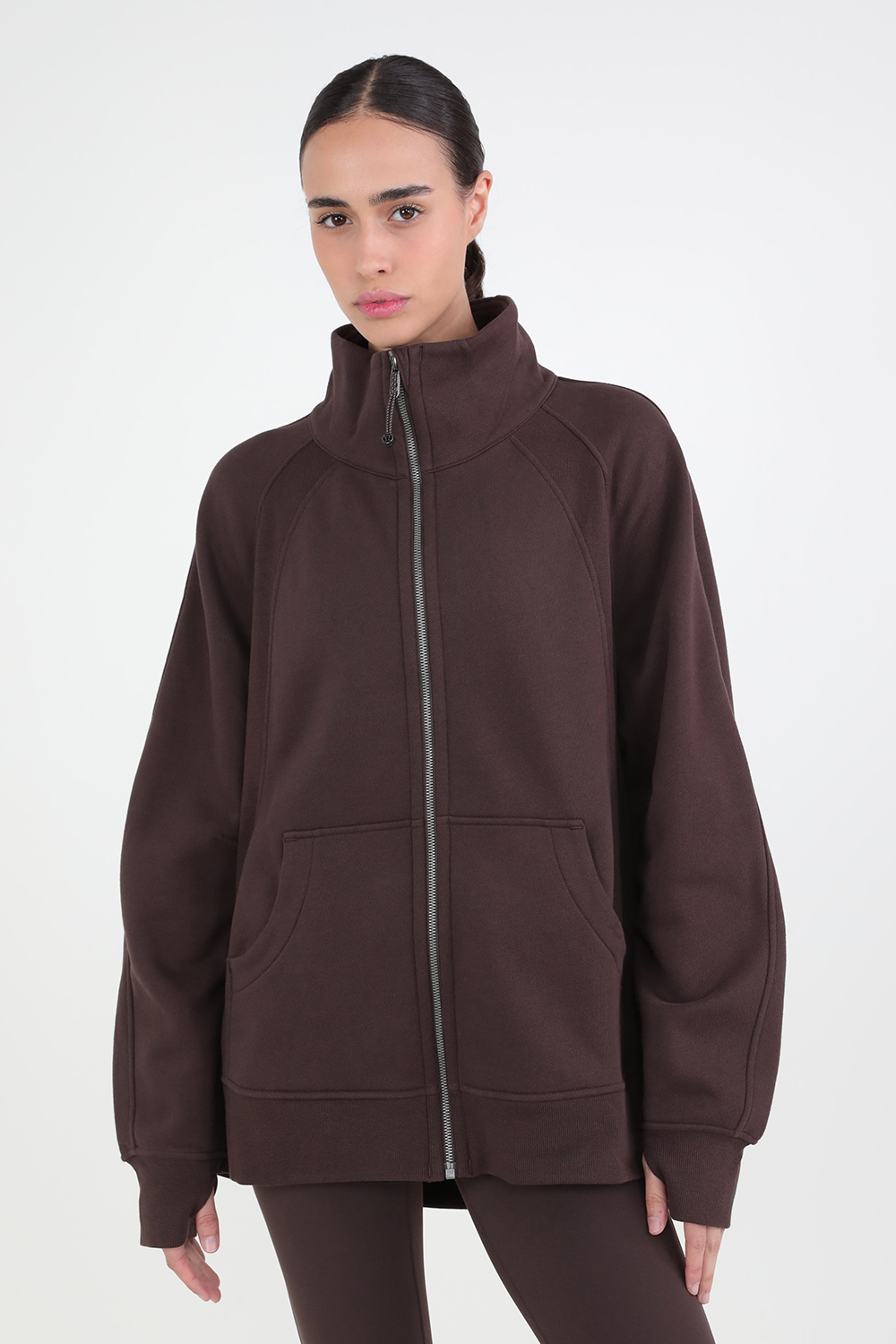 תמונת דוגמן קידמית של Scuba Oversized Funnel-Neck Full Zip