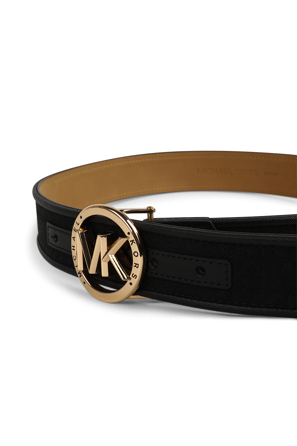 תמונת תקריב של חגורה מכותנה ופשתן עם אבזם זהב עגול