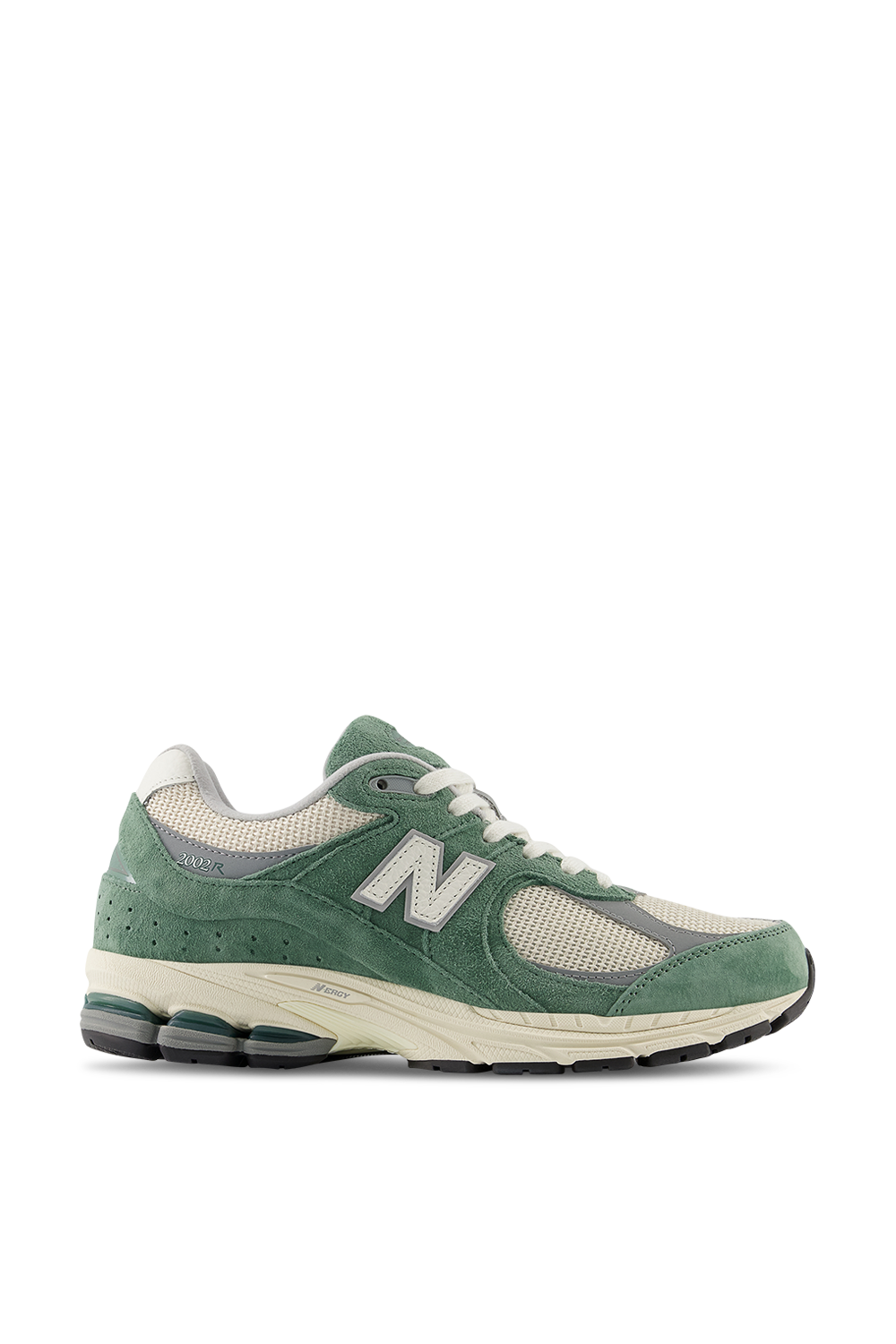 תמונה קידמית של נעלי סניקרס 2002