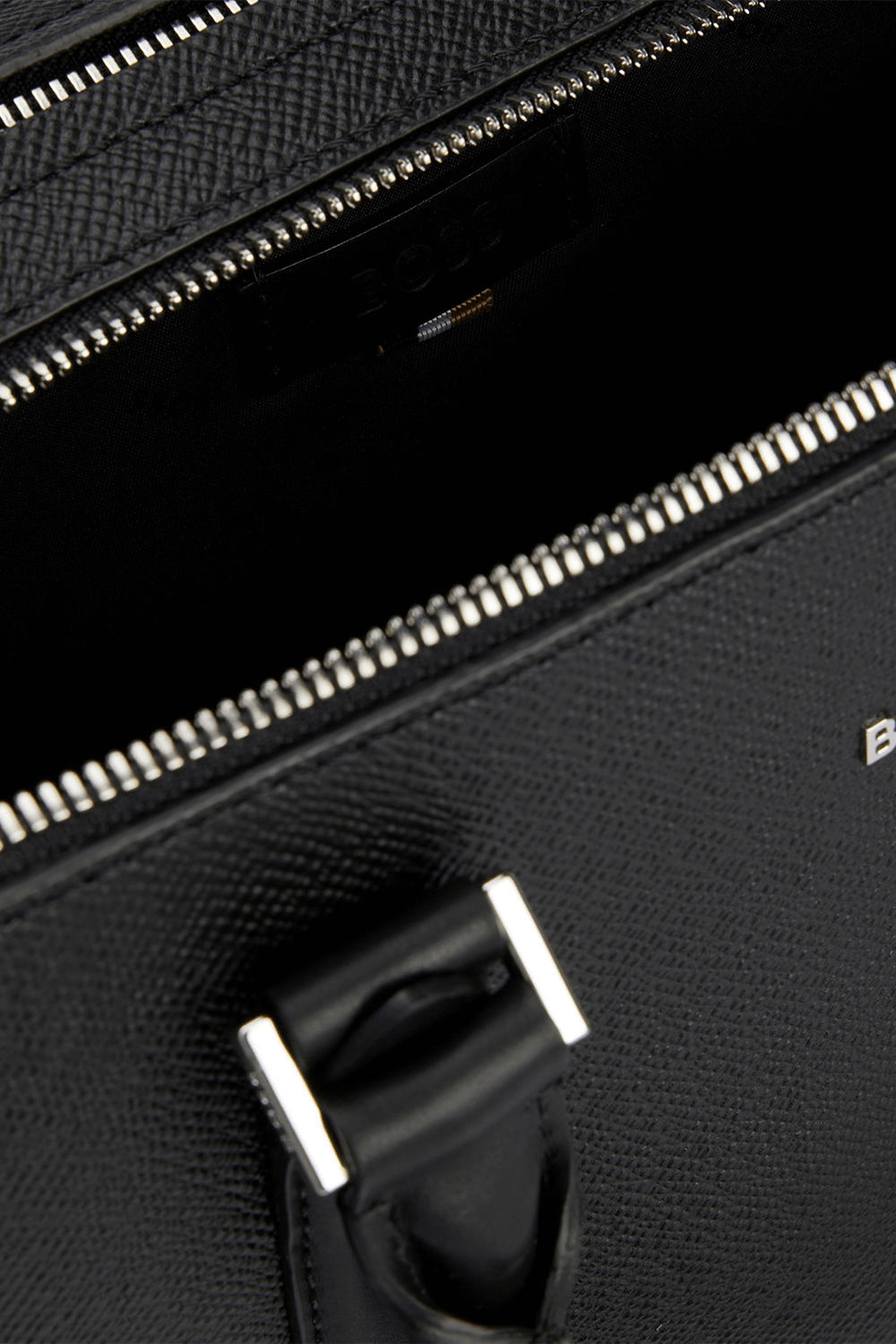 תמונת פנים של תיק נשיאה למחשב