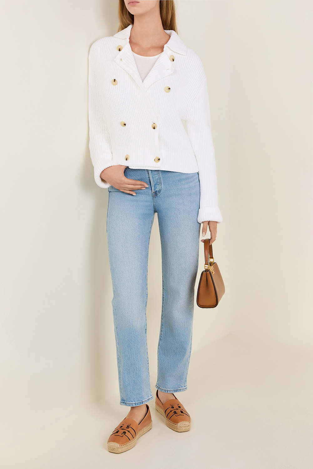 תמונת דוגמן קידמית של נעלי אספדריל