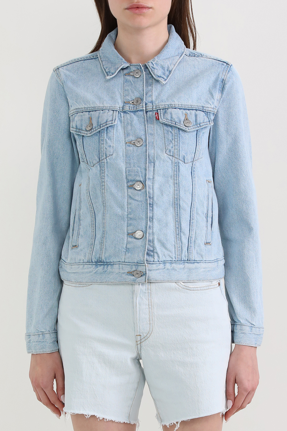 תמונת דוגמן קידמית של ז'קט ג'ינס