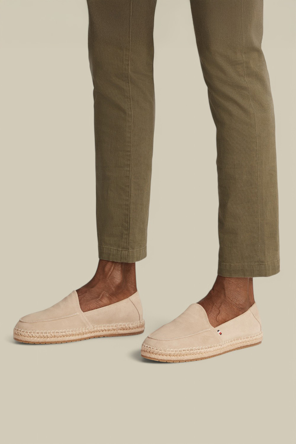 תמונת דוגמן קידמית של נעלי אספדריל