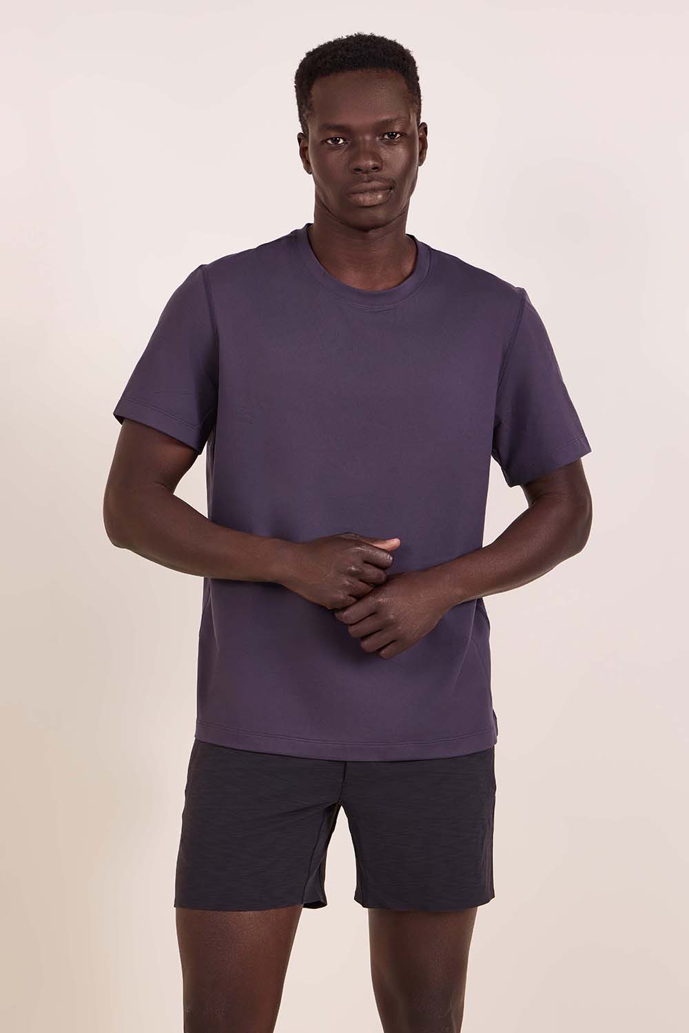 תמונת דוגמן קידמית של Soft Jersey Short-Sleeve Shirt