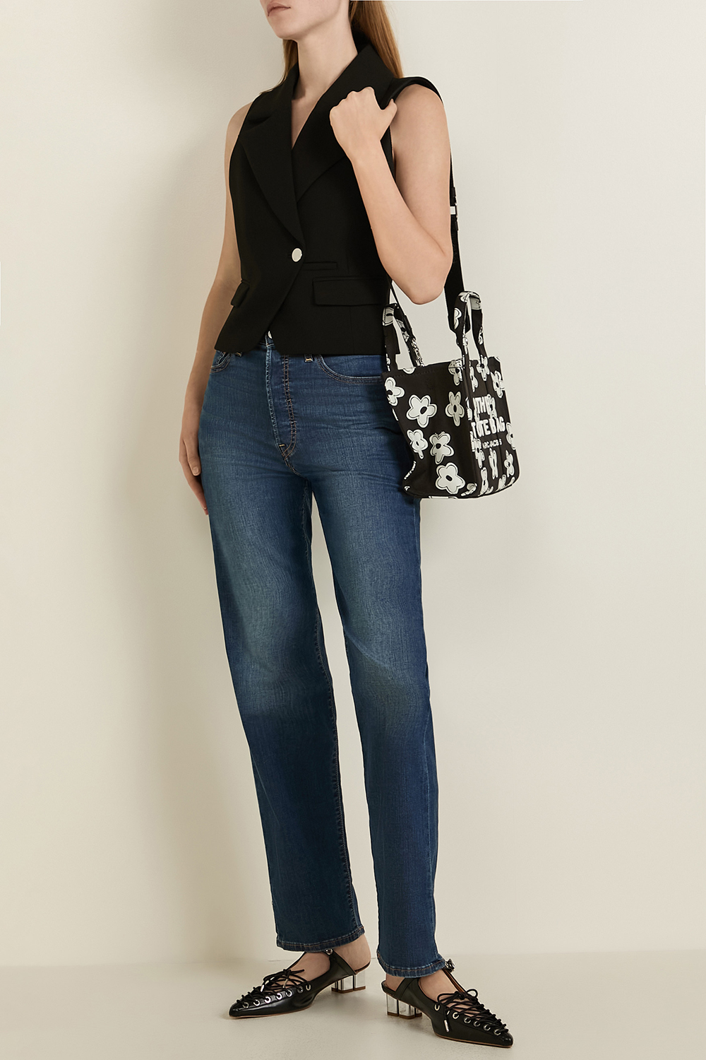 תמונת דוגמן קידמית של תיק טוט סמול