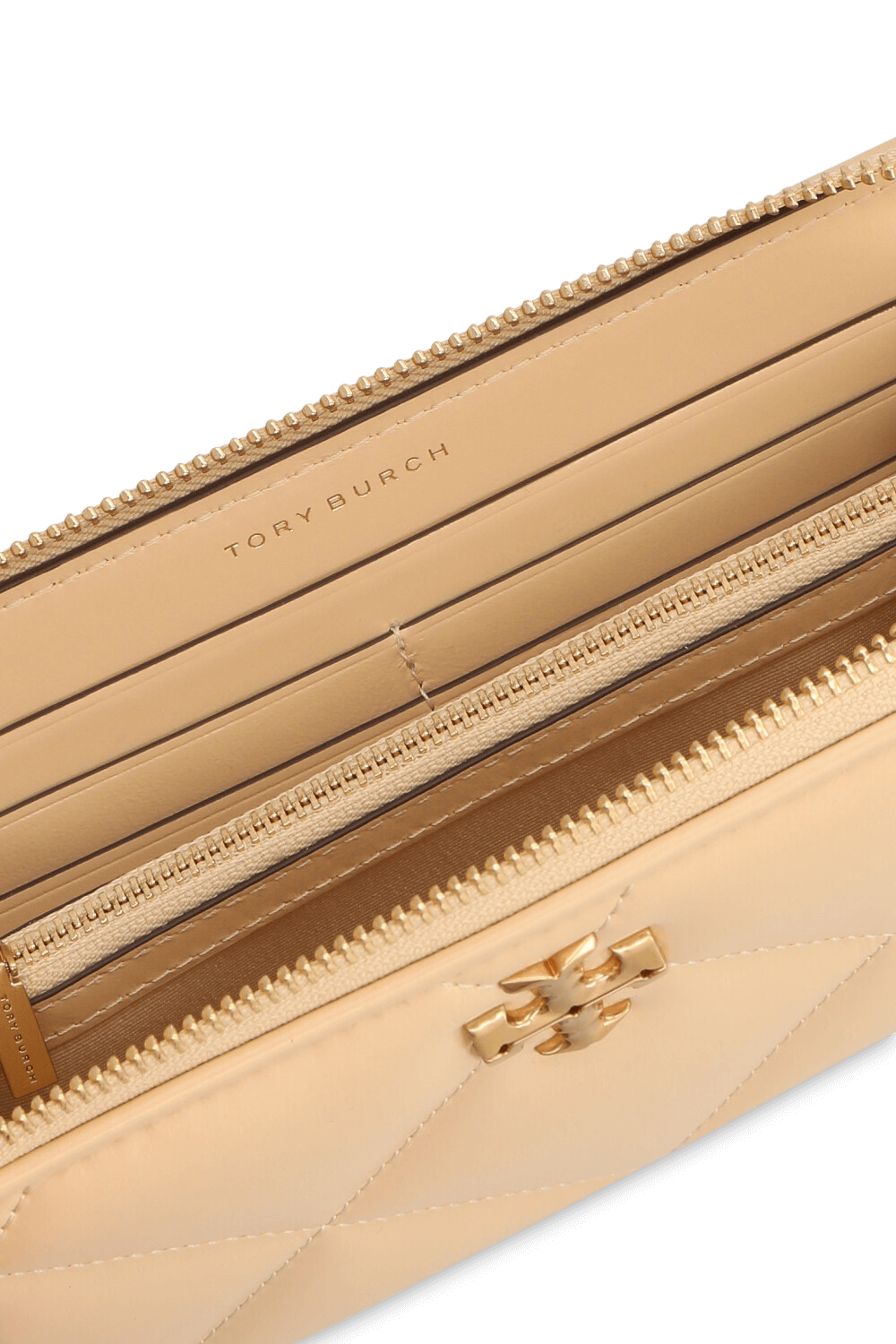 תמונת פנים של ארנק קירה