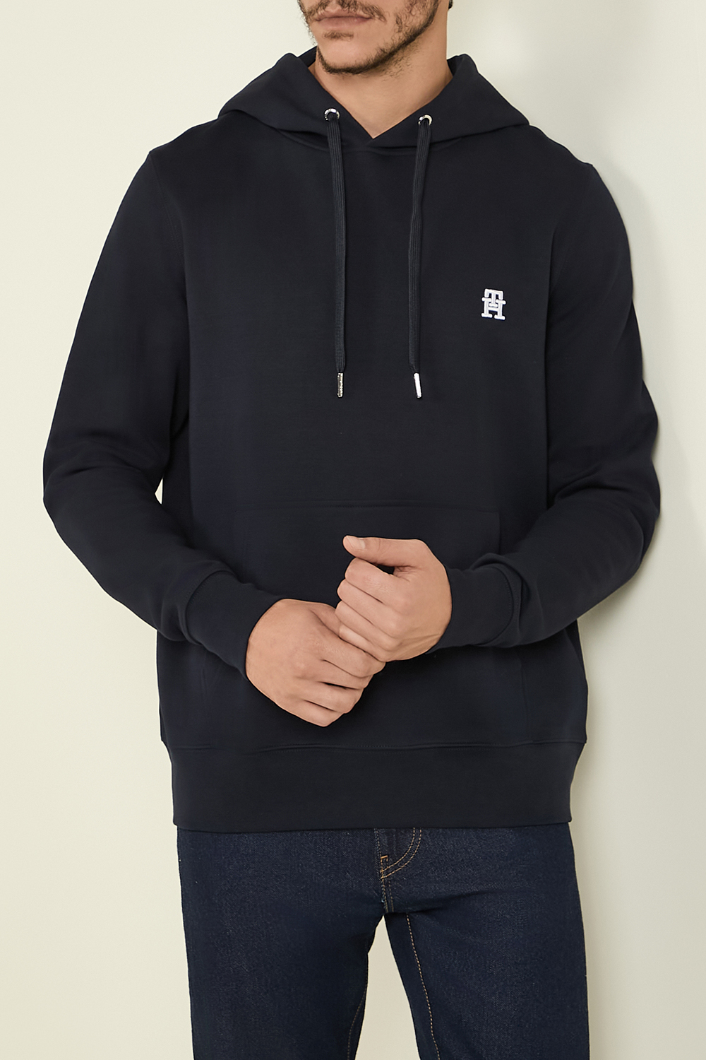 תמונת דוגמן קידמית של סווטשירט קפוצ'ון