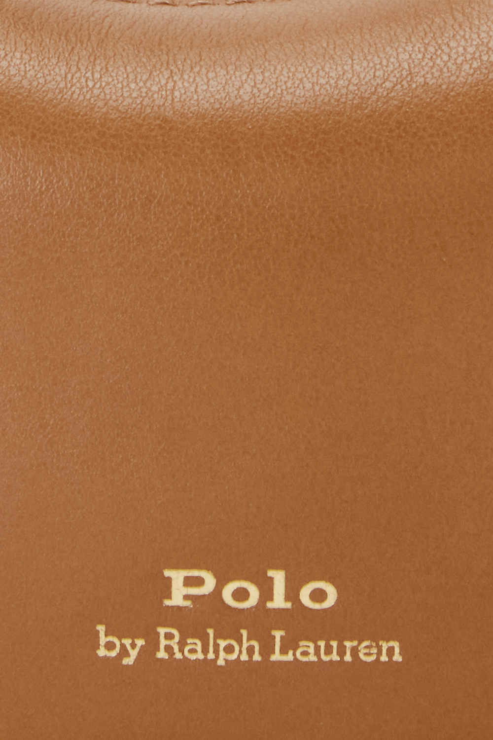 תמונת תקריב של תיק ארנק מיני