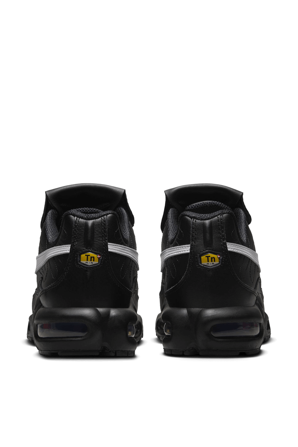 תמונת פנים של נעלי סניקרס נייקי אייר מקס פלוס