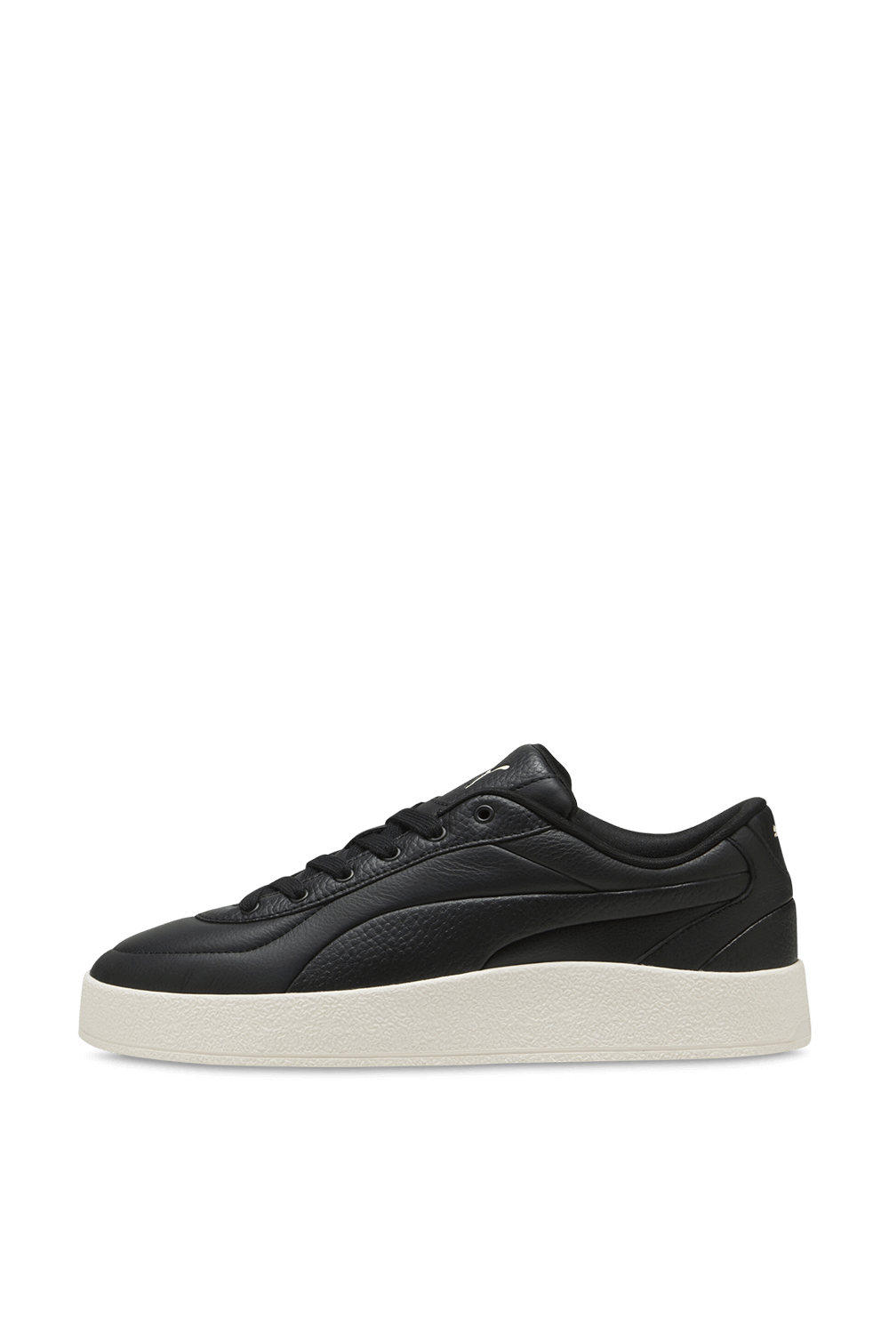 תמונה אחורית של נעלי סניקרס