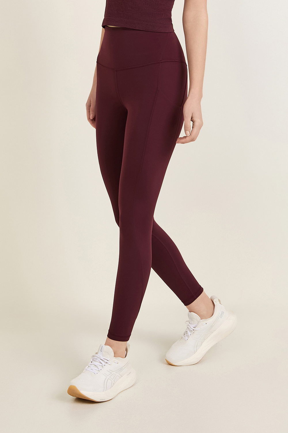 תמונת דוגמן קידמית של Align HR Pant 25'' Leggings *Pockets