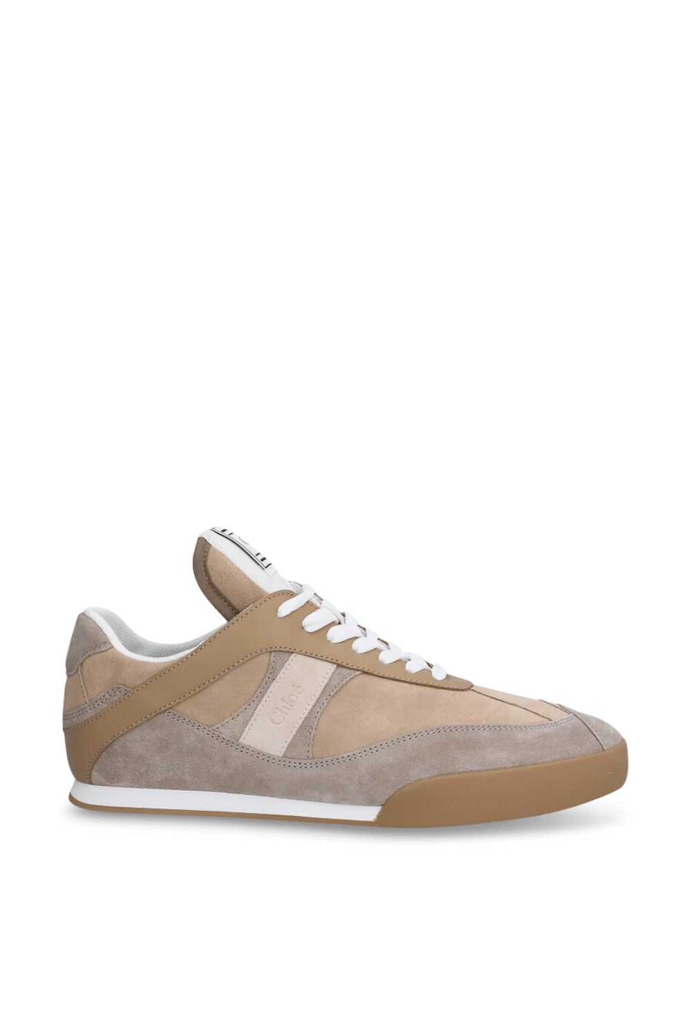 תמונה קידמית של נעלי סניקרס זמש