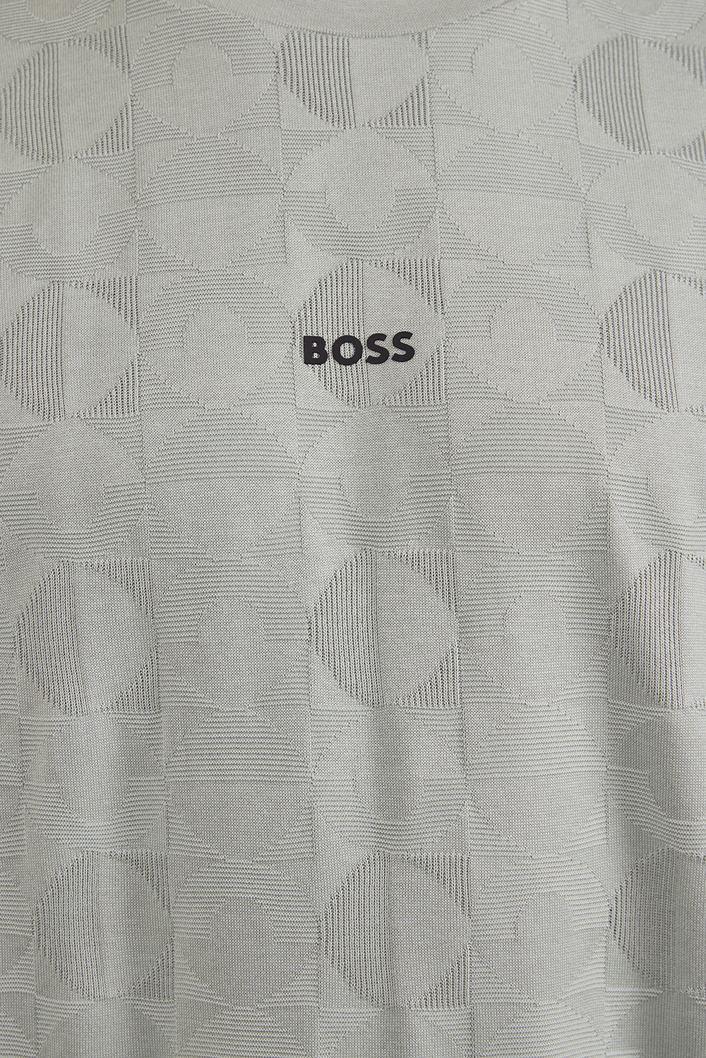 תמונת תקריב דוגמן של חולצת טי