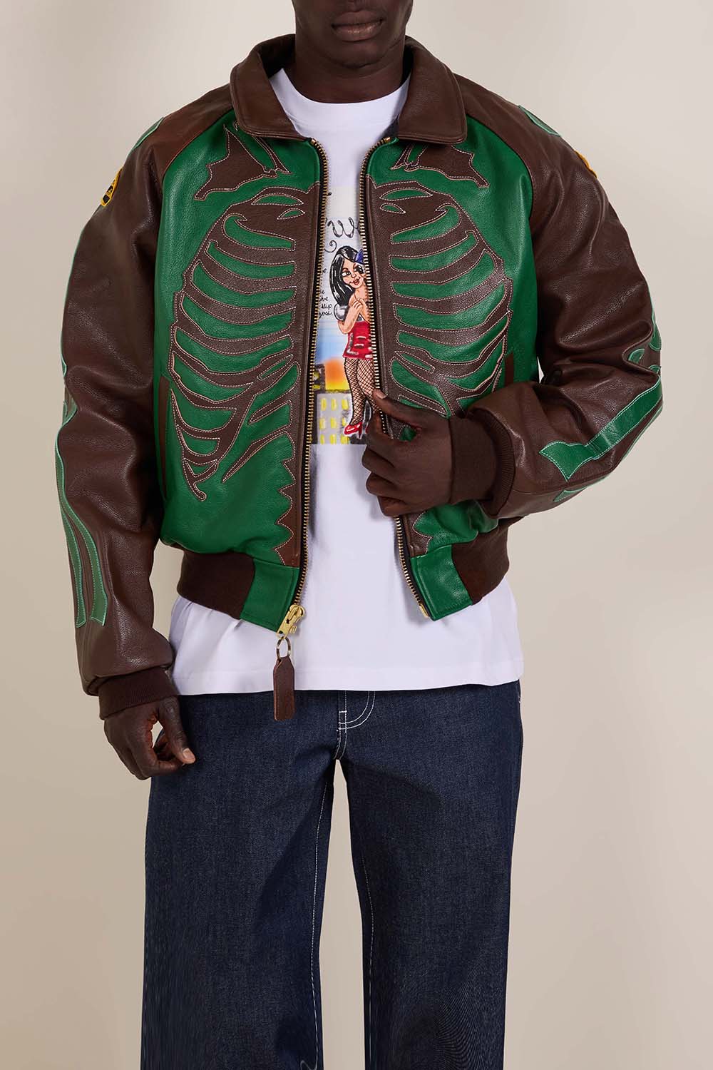 תמונת דוגמן קידמית של ז'קט עור