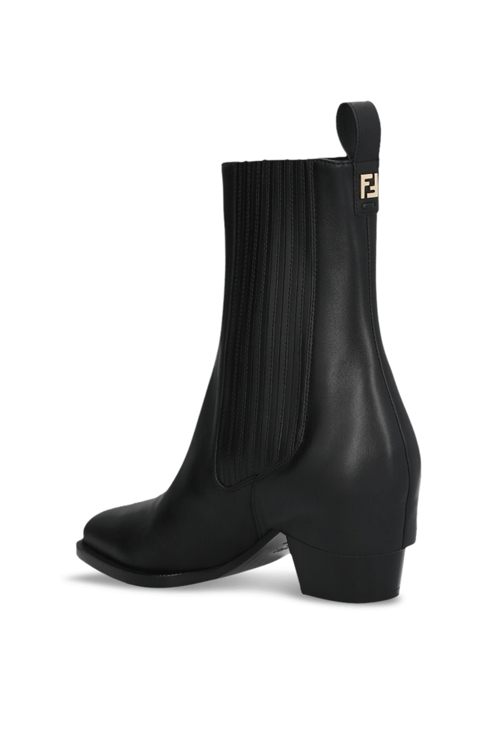 תמונה אחורית של מגפוני בוקרים