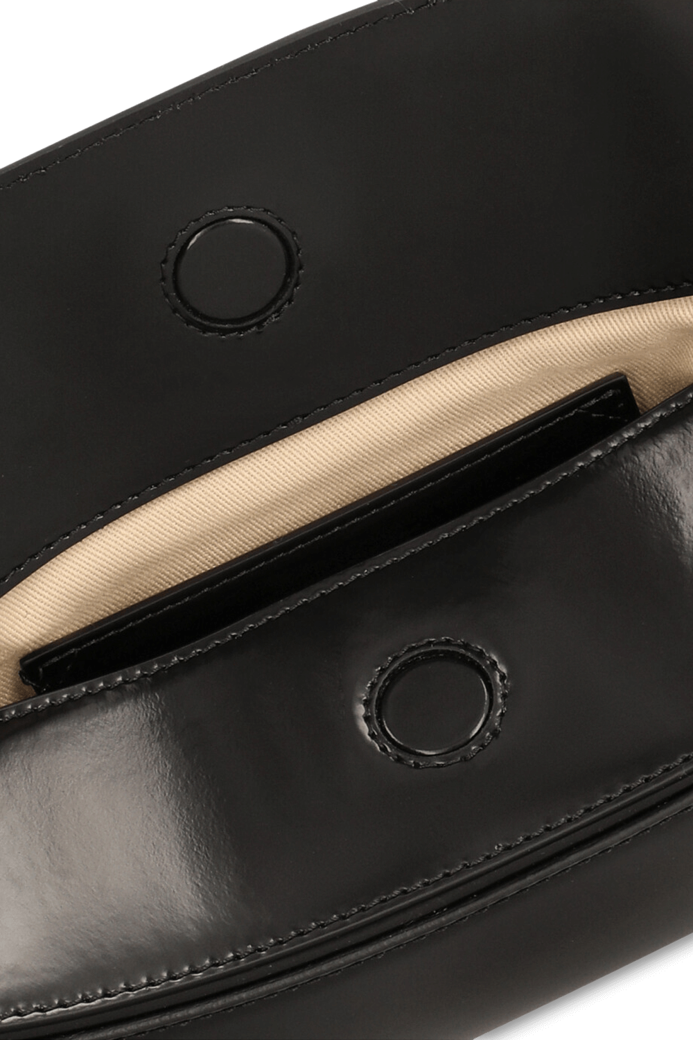 תמונת פנים של תיק כתף לה פוצ'אט אובלי