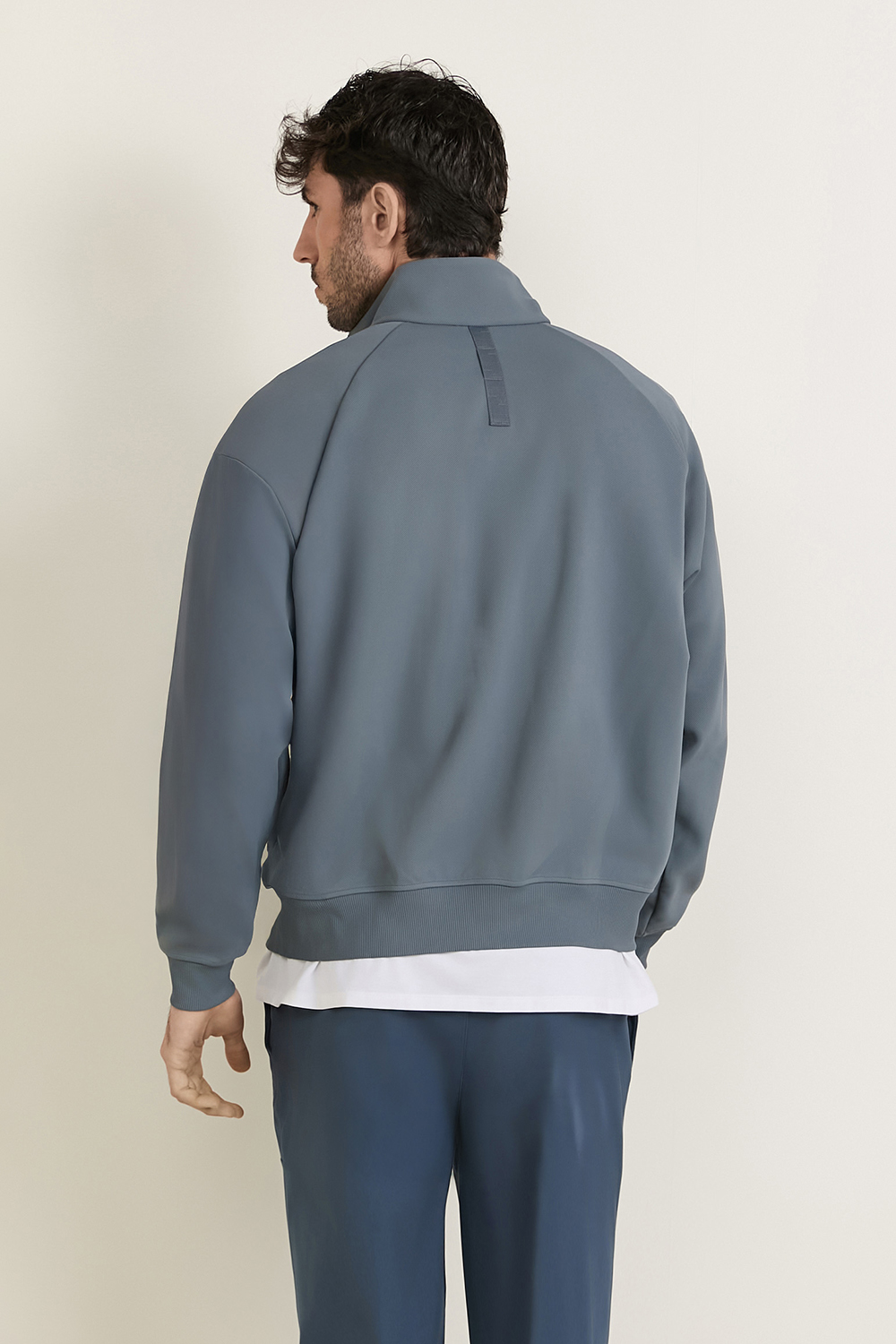 תמונת דוגמן אחורית של Relaxed-Fit Twill Track Jacket