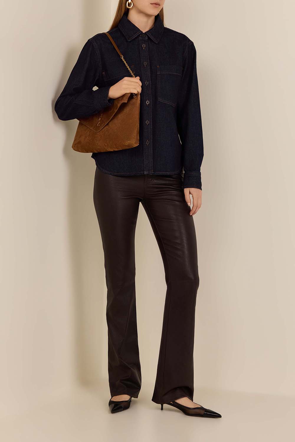 תמונת דוגמן קידמית של תיק קלאץ' מעטפה