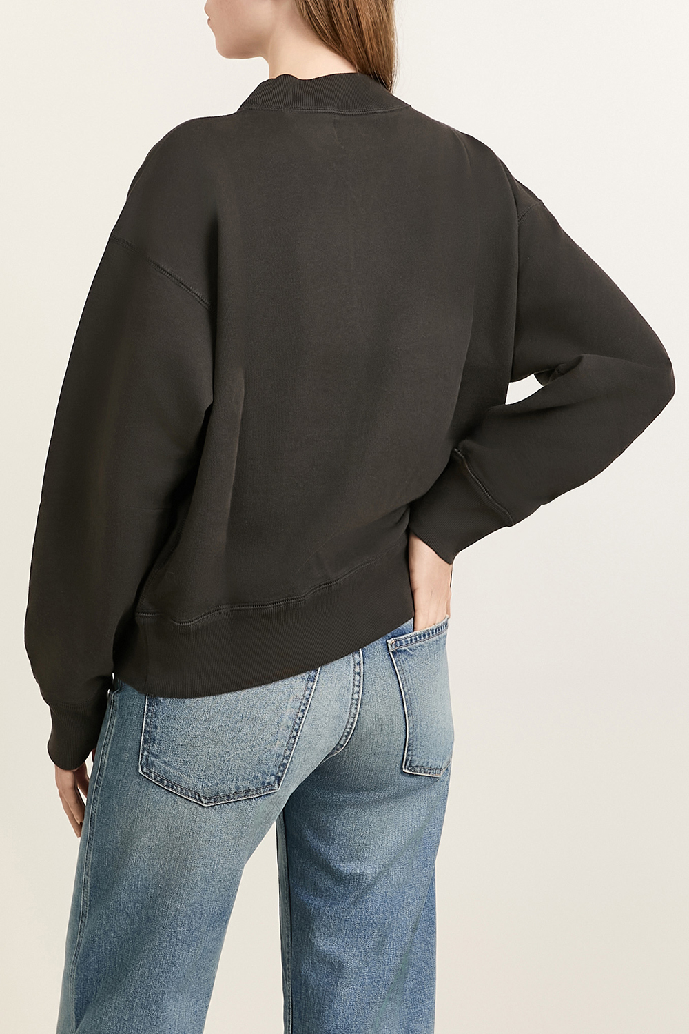 תמונת דוגמן אחורית של סווטשירט מובי