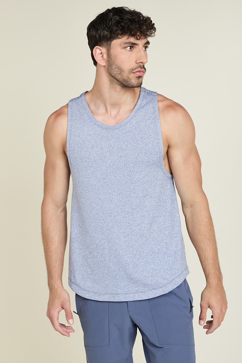 תמונת דוגמן קידמית של License to Train Tank Top