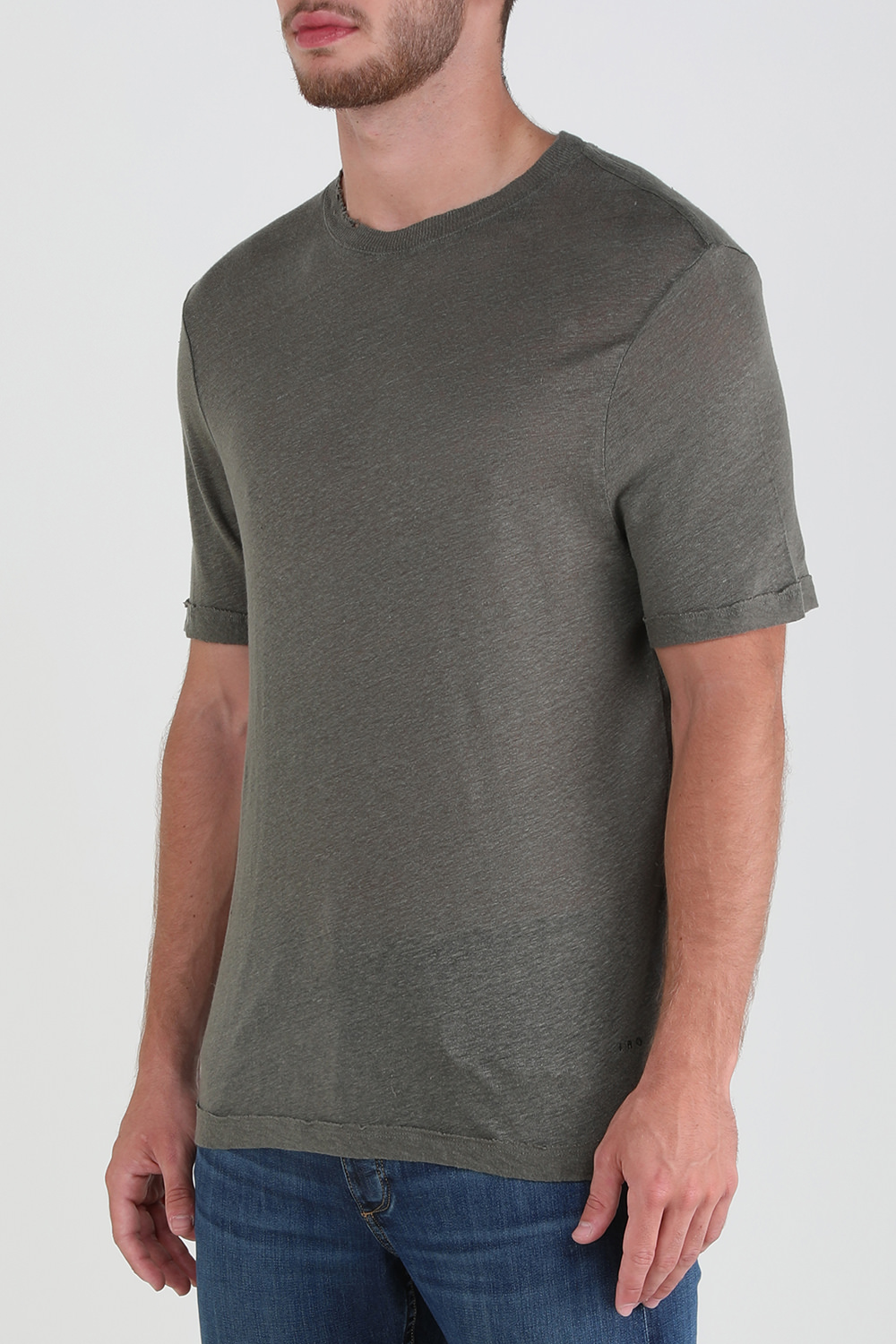 תמונת דוגמן קידמית של חולצת טי קצרה מפשתן