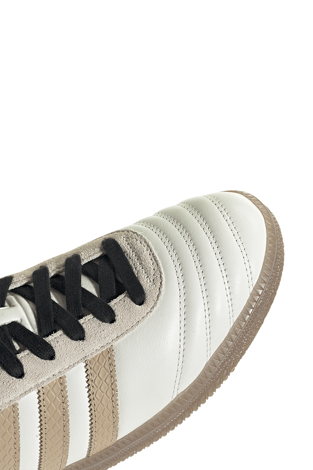 תמונת פנים של נעלי סניקרס סמבה