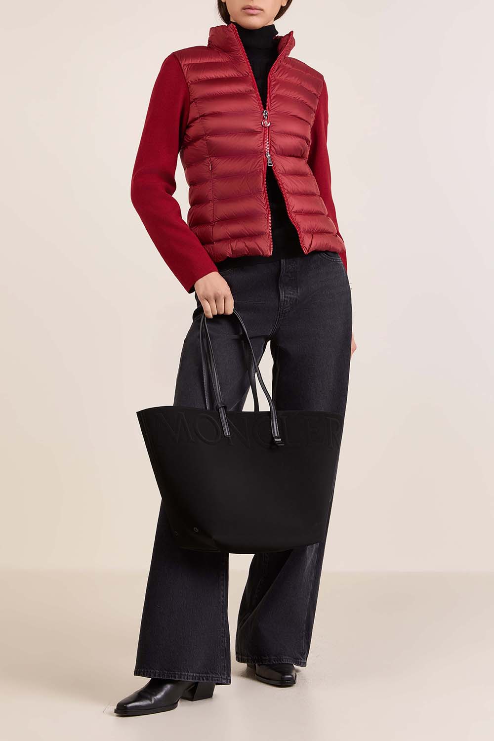 תמונת דוגמן קידמית של תיק נשיאה