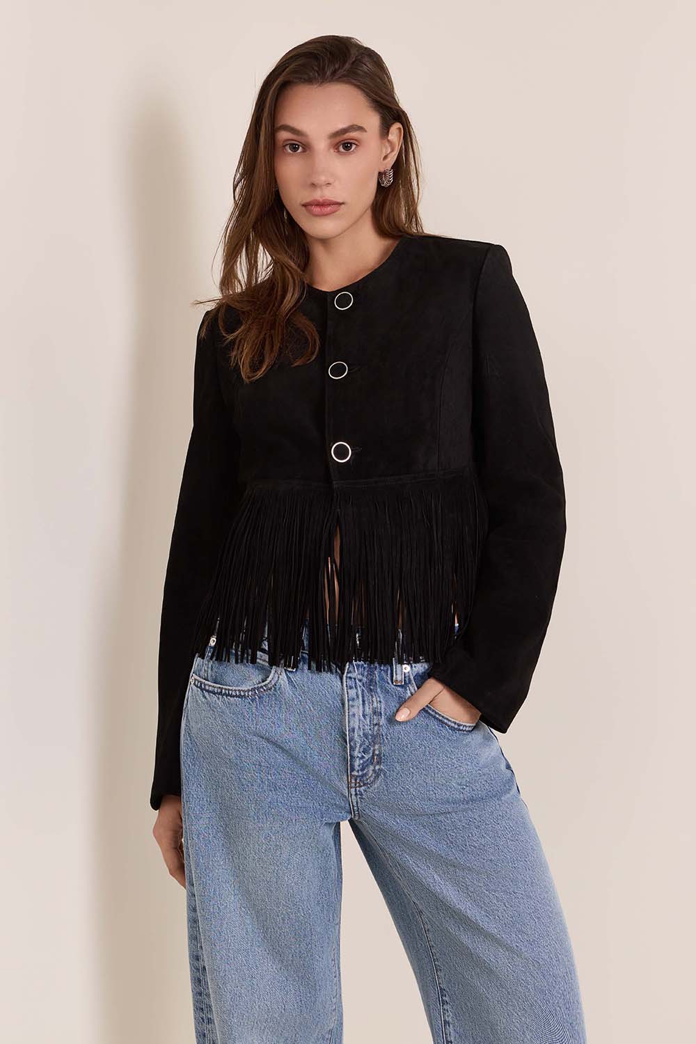 תמונת דוגמן קידמית של ז'קט זמש עם פרנזים