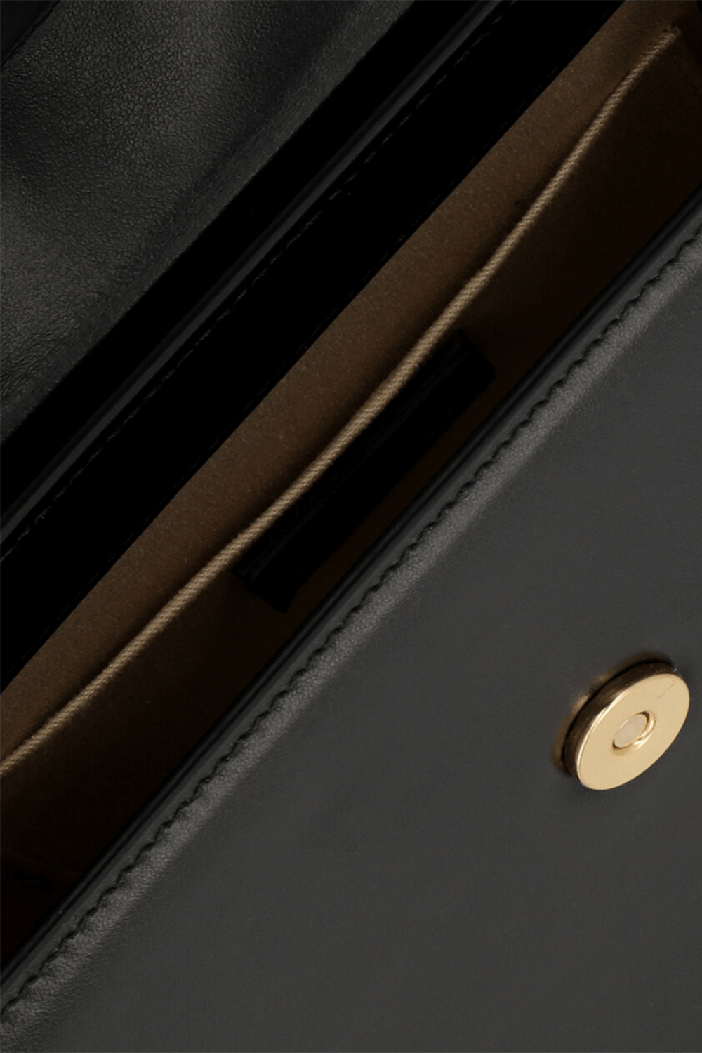 תמונת פנים של תיק לה גרנד צ`יקיטו שחור